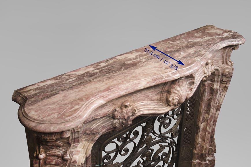 Very beautiful antique Louis XV style opulent fireplace made out of Fleur de Pêcher marble Very beautiful antique Louis XV style opulent fireplace made out of Fleur de Pêcher marble-15