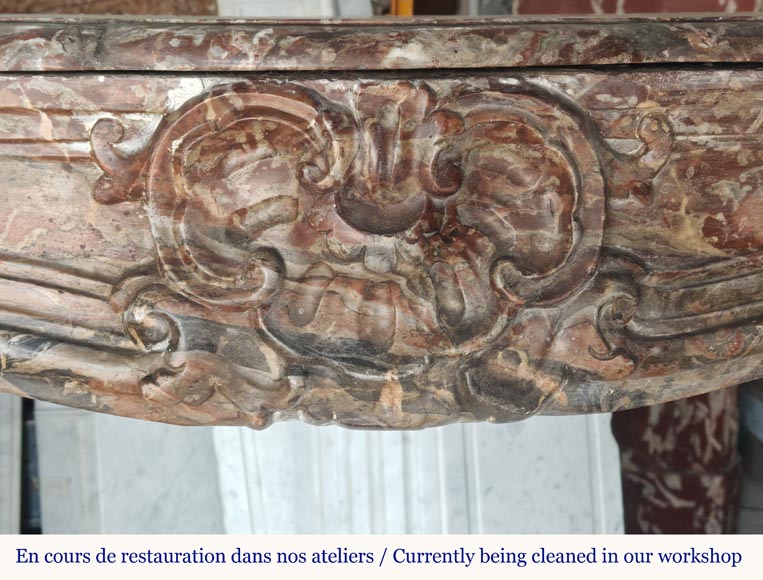 Louis XV period mantel in Rouge Royal marble adorned with a shell Louis XV period mantel in Rouge Royal marble adorned with a shell-1