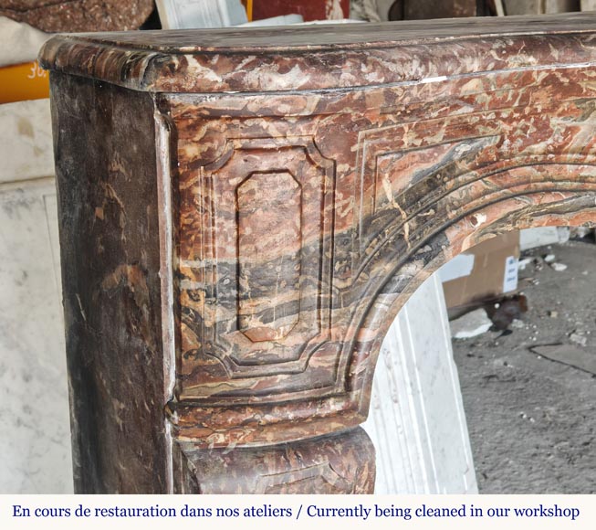 Louis XV period mantel in Rouge Royal marble adorned with a shell Louis XV period mantel in Rouge Royal marble adorned with a shell-4