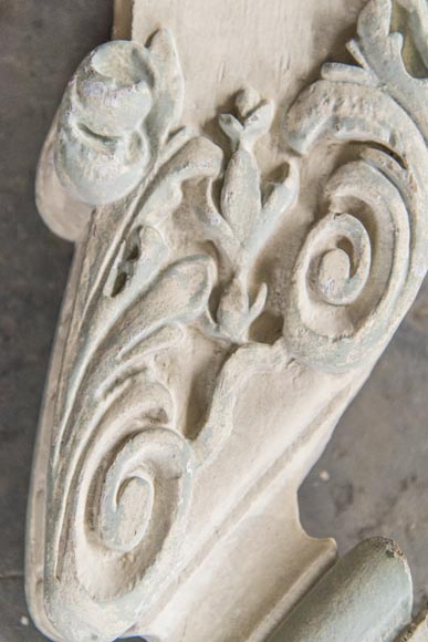 Set of painted carved wooden staircase balusters Set of painted carved wooden staircase balusters-4