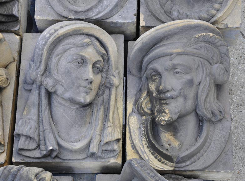 Series of sculpted face and decorative elements in Sun stone of the Ardennes, late 19th century Series of sculpted face and decorative elements in Sun stone of the Ardennes, late 19th century-4