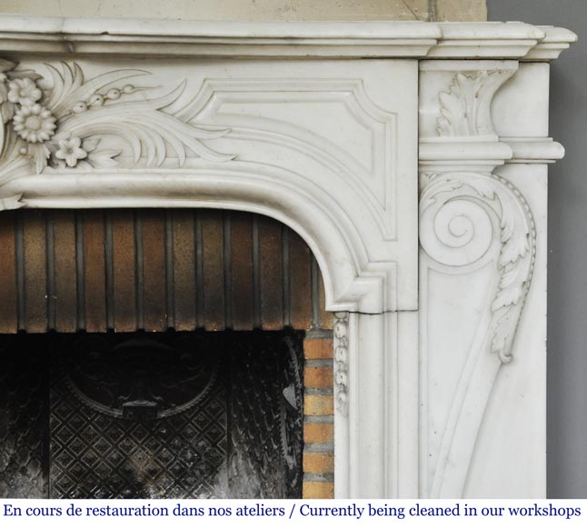 Antique Napoleon III fireplace with a woman's profile decoration in a medallion Antique Napoleon III fireplace with a woman's profile decoration in a medallion-11