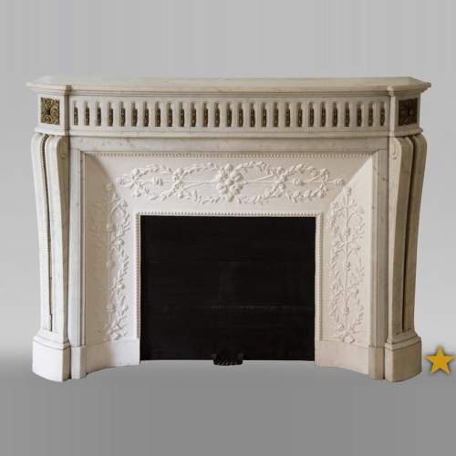Antique Louis XVI style fireplace mantel in Carrara marble with bronze ornaments