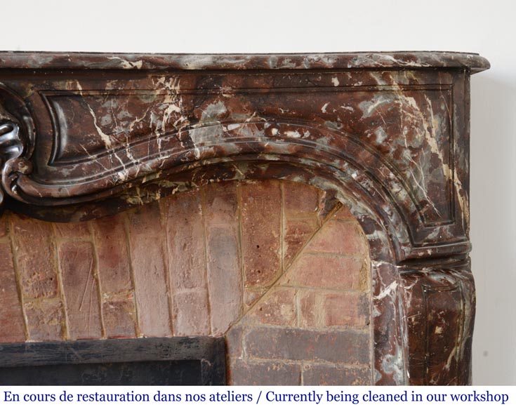 Antique Louis XV period mantel in Rance red marble, 18th century Antique Louis XV period mantel in Rance red marble, 18th century-7