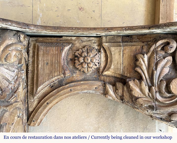 Antique Louis XV period mantel in wood, richly sculpted Antique Louis XV period mantel in wood, richly sculpted-2