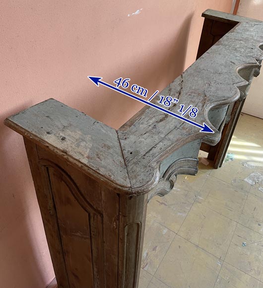 Louis XV period mantel in chestnut wood with antique blue polychromy, 18th century Louis XV period mantel in chestnut wood with antique blue polychromy, 18th century-7