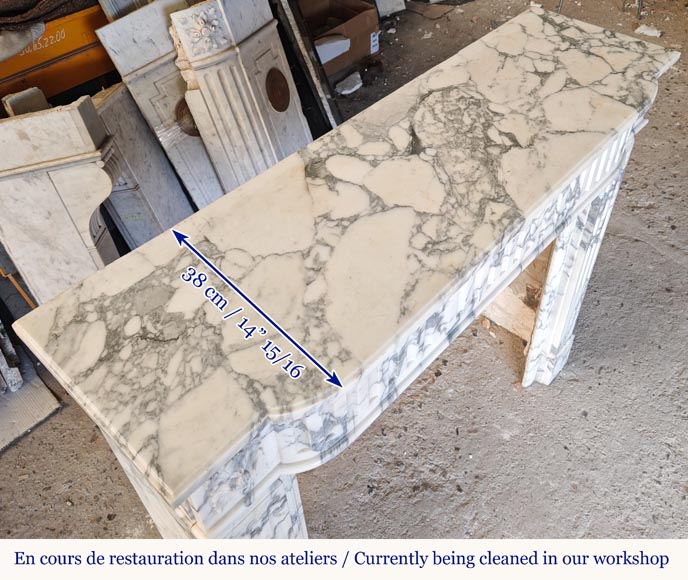 Louis XVI style mantel in Arabescato marble decorated with fluting Louis XVI style mantel in Arabescato marble decorated with fluting-8