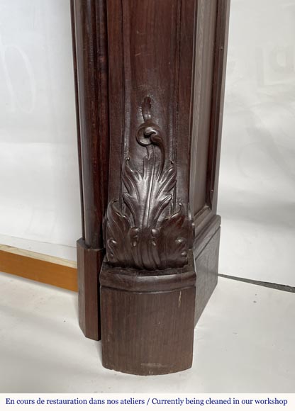 Louis XV style wood fireplace with a beautiful shell Louis XV style wood fireplace with a beautiful shell-8