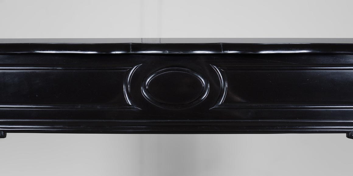 Pompadour model mantel in Belgium black marble Pompadour model mantel in Belgium black marble-1