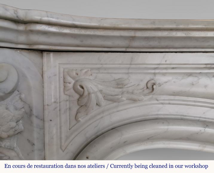 Rich and original Napoleon III fireplace in Carrara marble with caryatids and a man's profile Rich and original Napoleon III fireplace in Carrara marble with caryatids and a man's profile-7