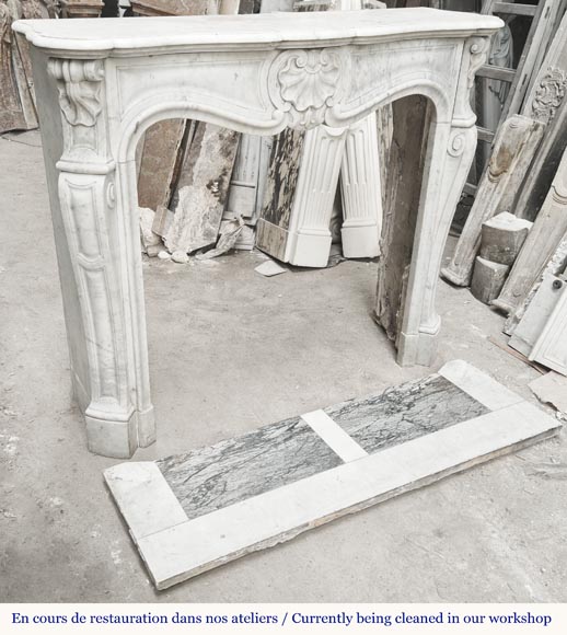 Louis XV style fireplace with three shells, in Carrara marble Louis XV style fireplace with three shells, in Carrara marble-3