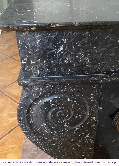 Louis Philippe style mantel in Grey Saint-Anne marble Louis Philippe style mantel in Grey Saint-Anne marble-3