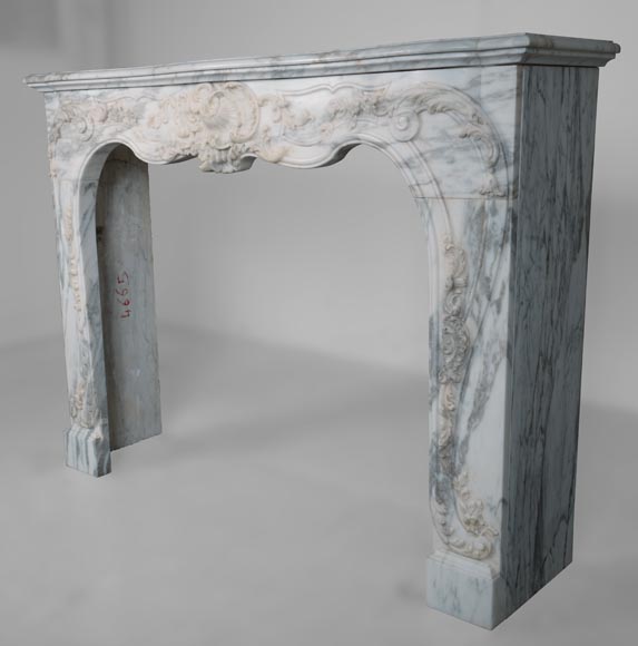Louis XV style mantel in Arabescato marble Louis XV style mantel in Arabescato marble-8