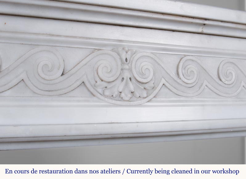 Louis XVI style Carrara marble mantel with a Greek frieze Louis XVI style Carrara marble mantel with a Greek frieze-3
