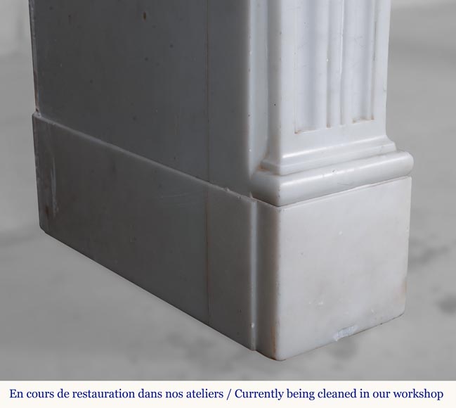 Louis XVI style Carrara marble mantel with a Greek frieze Louis XVI style Carrara marble mantel with a Greek frieze-6