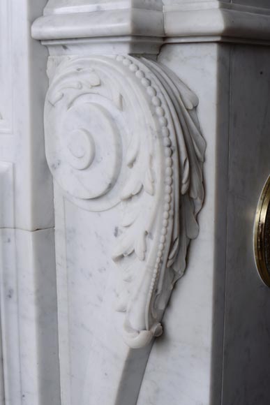 Napoleon III style mantel in Carrara marble Napoleon III style mantel in Carrara marble-11