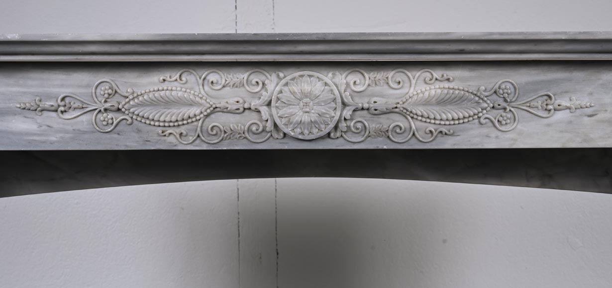 Restoration period mantel in light Turquin marble with detached columns and carved entablature Restoration period mantel in light Turquin marble with detached columns and carved entablature-1