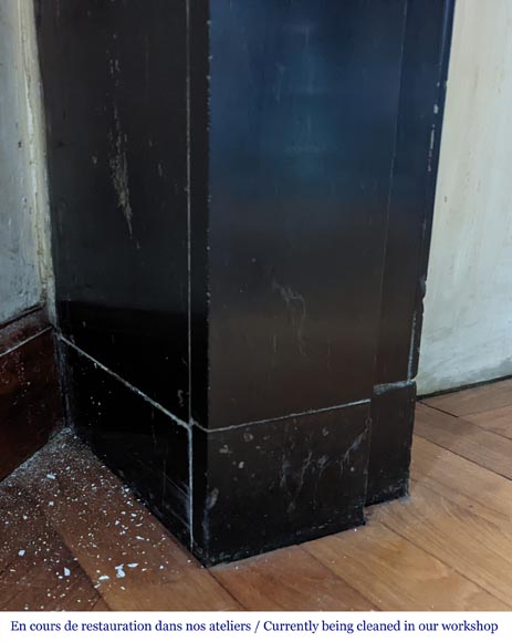 Small Napoleon III style mantel in black marble Small Napoleon III style mantel in black marble-4