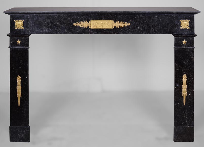 Empire period mantel in belgian petit granit with bronzes on the theme of the death of Archimedes Empire period mantel in belgian petit granit with bronzes on the theme of the death of Archimedes-0
