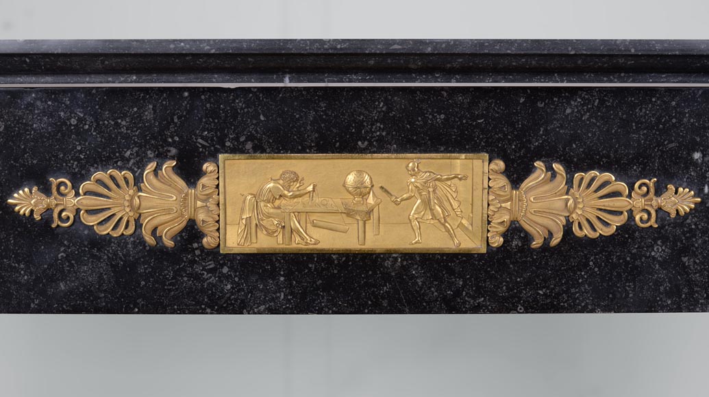 Empire period mantel in belgian petit granit with bronzes on the theme of the death of Archimedes Empire period mantel in belgian petit granit with bronzes on the theme of the death of Archimedes-1