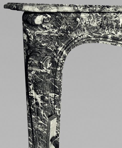 Beautiful Louis XV period mantel in grey Sainte Anne marble Beautiful Louis XV period mantel in grey Sainte Anne marble-2