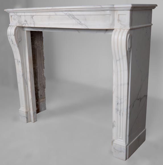 Louis XVI style mantel in semi-statuary marble with curved entablature Louis XVI style mantel in semi-statuary marble with curved entablature-6