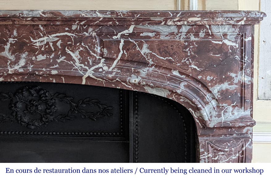 Regence style mantel in Red marble from the North Regence style mantel in Red marble from the North-6