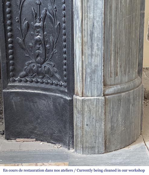 Louis XVI style mantel with rounded corners in light Turquin Louis XVI style mantel with rounded corners in light Turquin-7