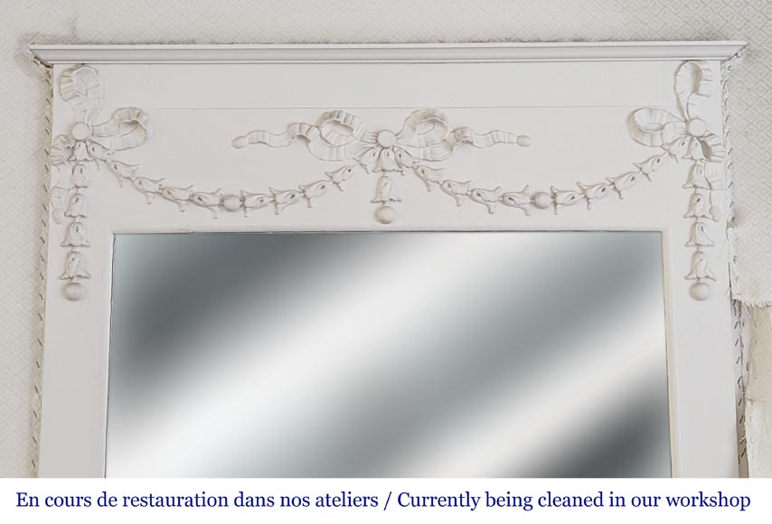 Louis XVI style wood mantel decorated with a mythological scene Louis XVI style wood mantel decorated with a mythological scene-2