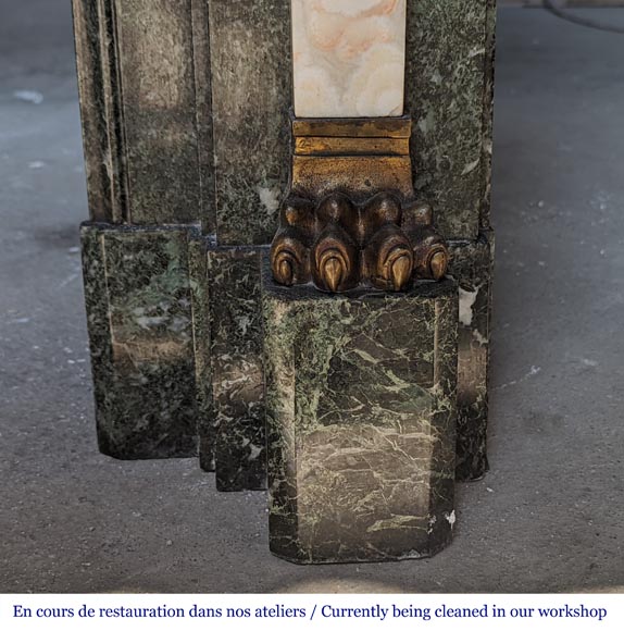 Empire style mantel in Vert de Mer marble with bronze Egyptian ornaments Empire style mantel in Vert de Mer marble with bronze Egyptian ornaments-10