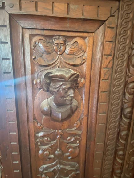 Important Neo-Renaissance syle mantel carved in walnut wood and oak Important Neo-Renaissance syle mantel carved in walnut wood and oak-11