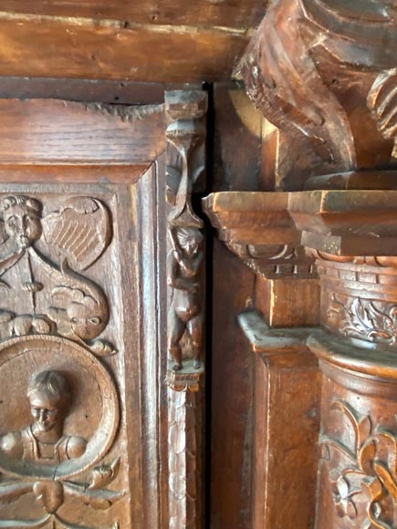 Important Neo-Renaissance syle mantel carved in walnut wood and oak Important Neo-Renaissance syle mantel carved in walnut wood and oak-13