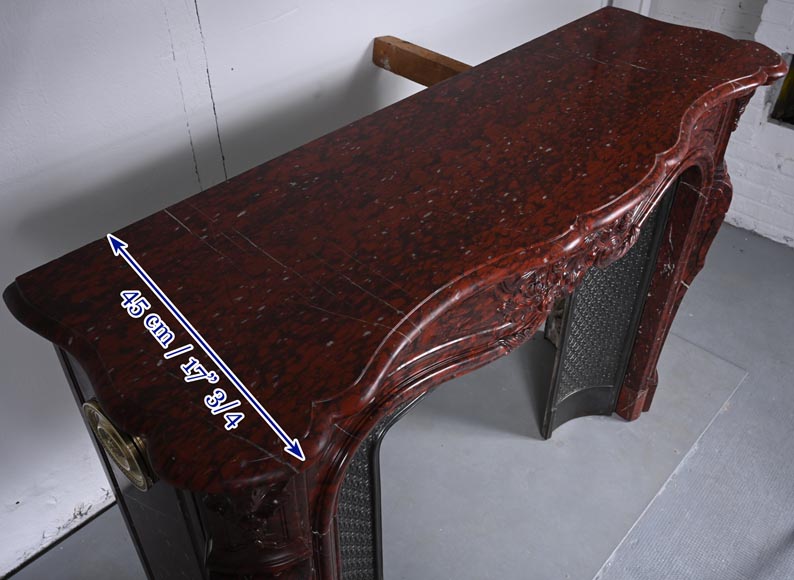 Louis XV style mantel with rich décor of shells and volutes in Griotte marble Louis XV style mantel with rich décor of shells and volutes in Griotte marble-12