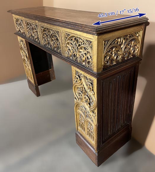 Neo-Gothic style mantel in gilded wood Neo-Gothic style mantel in gilded wood-6