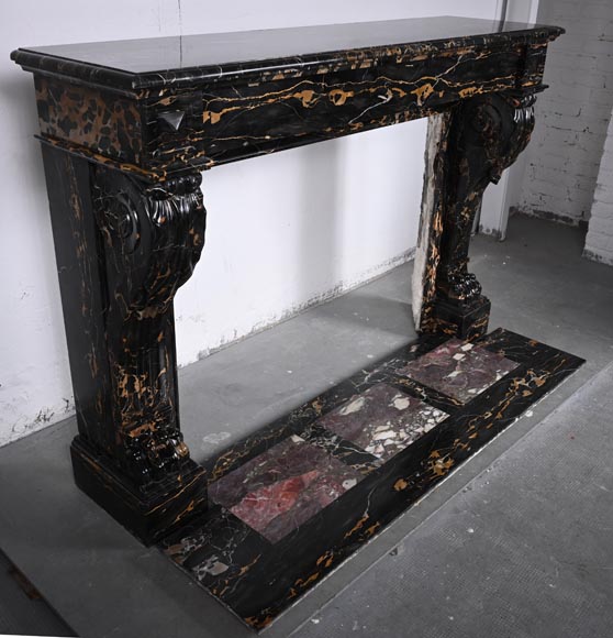 Napoleon III style lion paw mantel carved in Portor marble Napoleon III style lion paw mantel carved in Portor marble-2