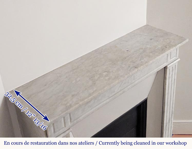 Louis XVI style mantel carved in Carrara marble Louis XVI style mantel carved in Carrara marble-8