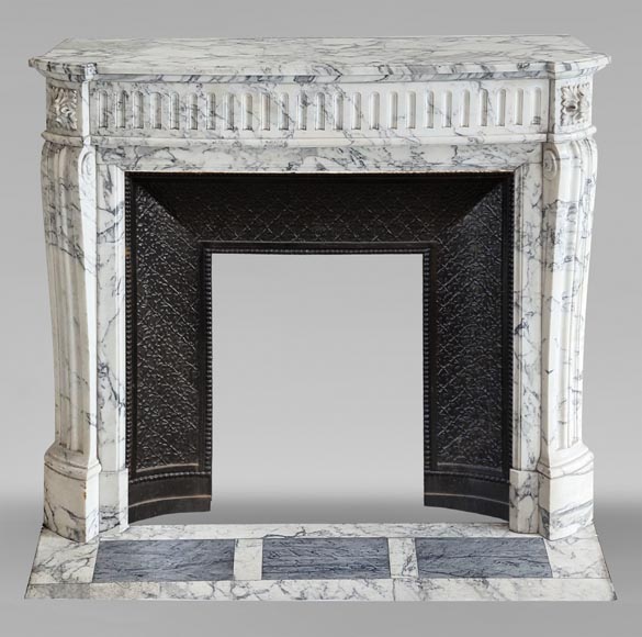 Louis XVI style curved mantel with curved flutes in Arabescato marble Louis XVI style curved mantel with curved flutes in Arabescato marble-0