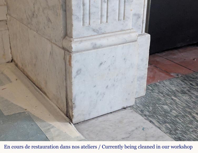 Louis XVI style Carrara marble mantel with curved flutes Louis XVI style Carrara marble mantel with curved flutes-4