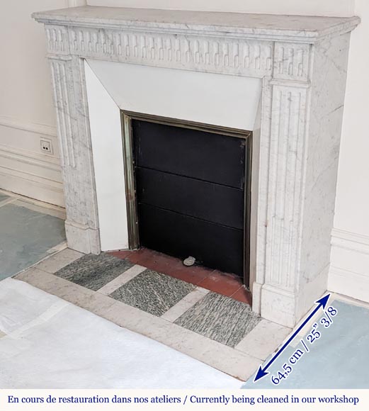 Louis XVI style Carrara marble mantel with curved flutes Louis XVI style Carrara marble mantel with curved flutes-5