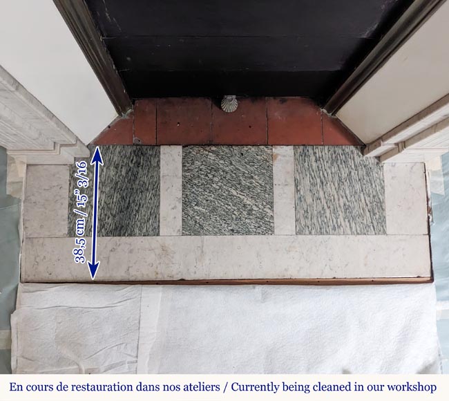 Louis XVI style Carrara marble mantel with curved flutes Louis XVI style Carrara marble mantel with curved flutes-8