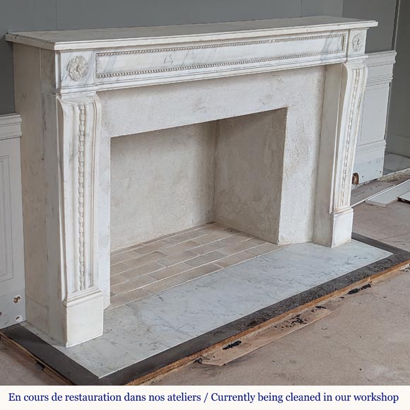 Louis XVI period mantel with pearls and carved ribbon Louis XVI period mantel with pearls and carved ribbon-3