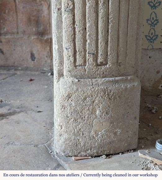 Slightly curved Louis XVI style mantel carved in stone Slightly curved Louis XVI style mantel carved in stone-7