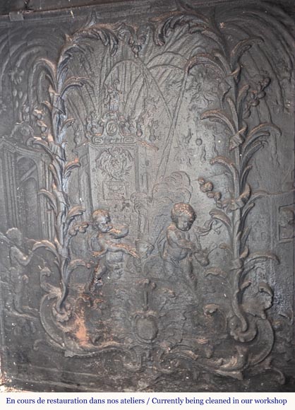 Small Louis XV style mantel in red Levanto marble Small Louis XV style mantel in red Levanto marble-12