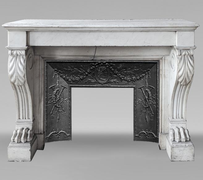 Statuary marble mantel with lion paws Statuary marble mantel with lion paws-0