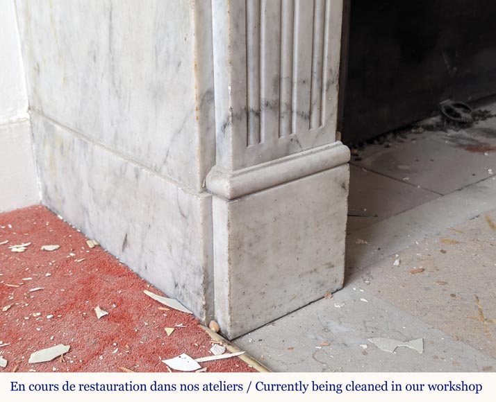 Louis XVI style Carrara marble mantel with filleted flutes and acanthus leaves Louis XVI style Carrara marble mantel with filleted flutes and acanthus leaves-4