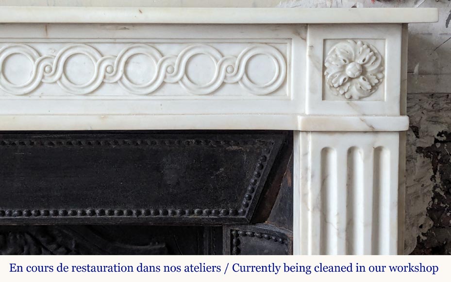 Louis XVI style mantel in semi-statuary marble adorned with a Greek frieze Louis XVI style mantel in semi-statuary marble adorned with a Greek frieze-6