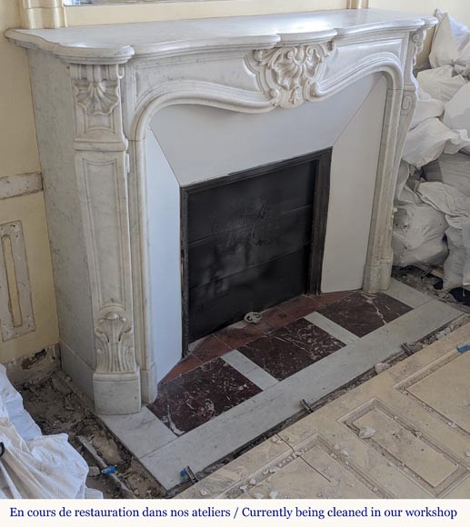 Louis XV style Carrara marble mantel with shell design Louis XV style Carrara marble mantel with shell design-3