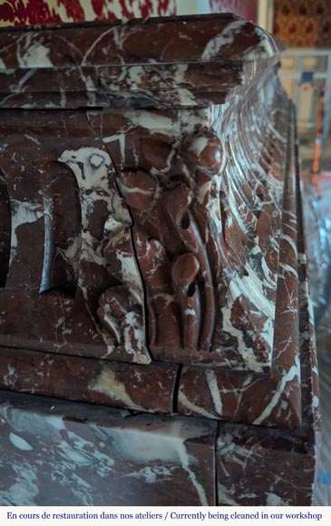 Louis XIV style mantel with acroterion in Rouge du Nord marble Louis XIV style mantel with acroterion in Rouge du Nord marble-4