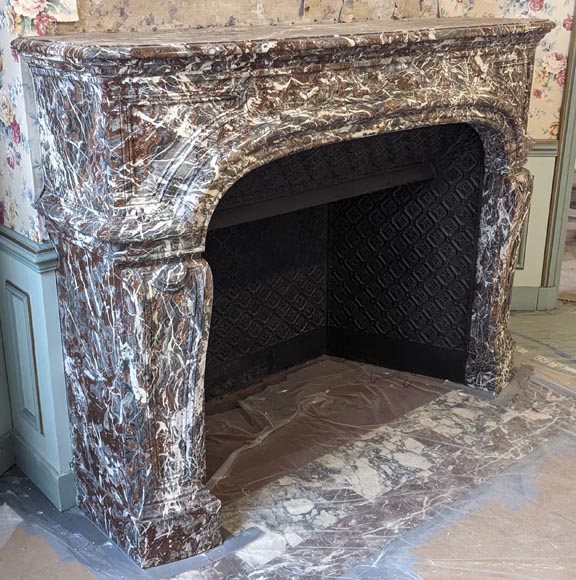 Beautiful Regency style fireplace, in a superb Royal Red with lots of veins Beautiful Regency style fireplace, in a superb Royal Red with lots of veins-3