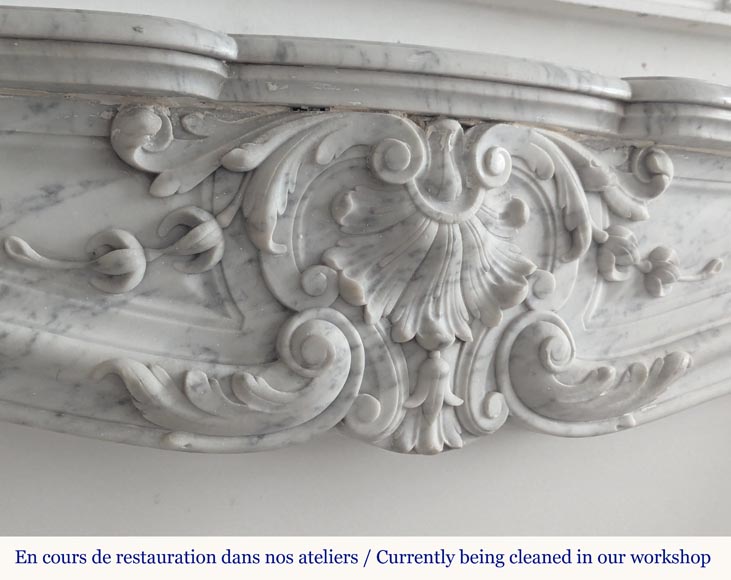 Louis XV style mantel in veined Carrara marble Louis XV style mantel in veined Carrara marble-3